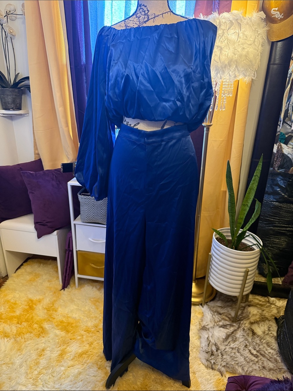 Women’s Royal Blue Satin Wide-Leg Set (Mixed Sized)